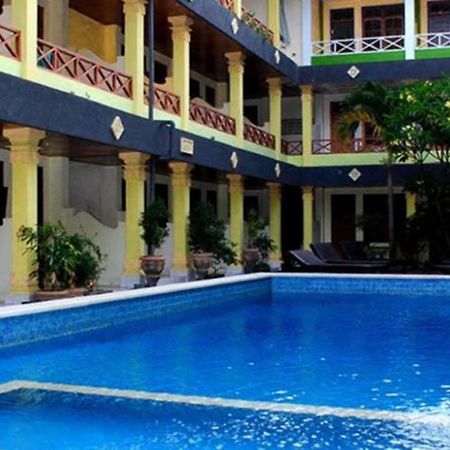 Beneyasa Beach Inn 2 Kuta Lombok Buitenkant foto