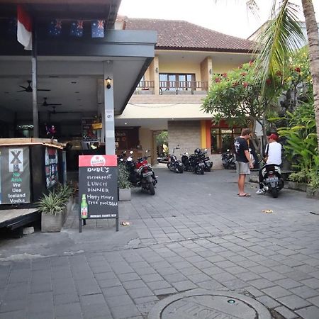 Beneyasa Beach Inn 2 Kuta Lombok Buitenkant foto
